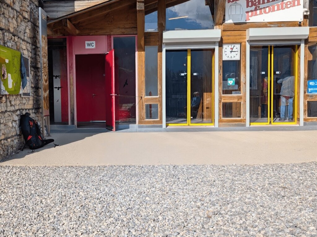 Wegbeschaffenheit am Breitenberg nicht geeignet für Hilfsmittel