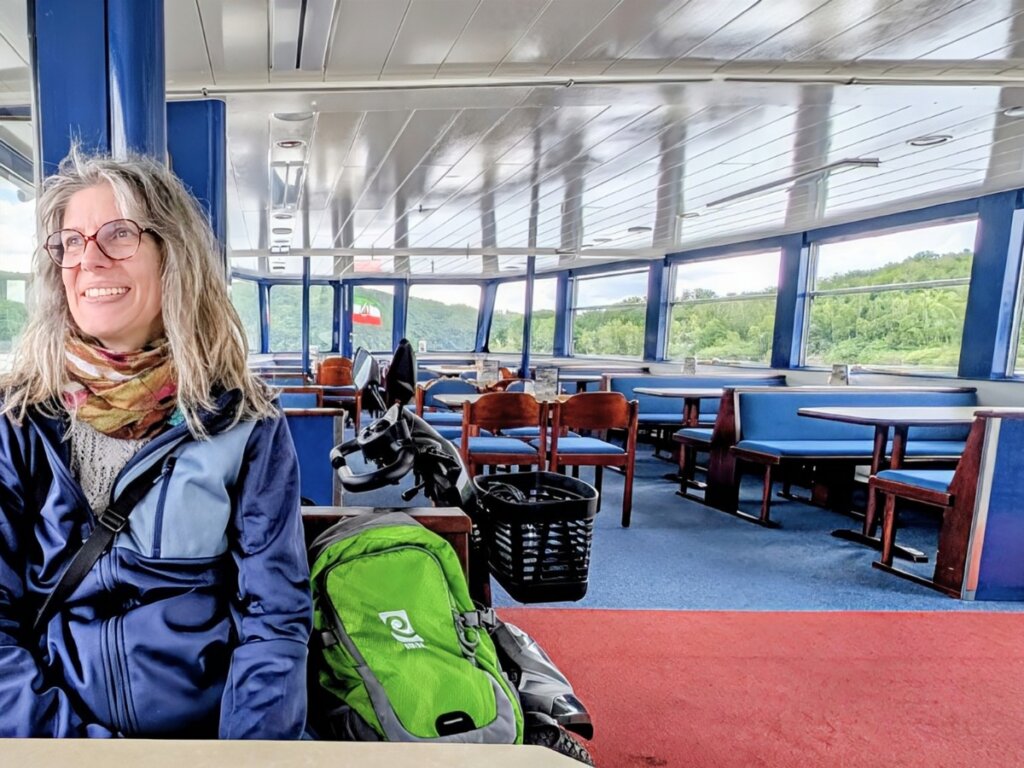 Rursee Schifffahrt mit Elektromobil