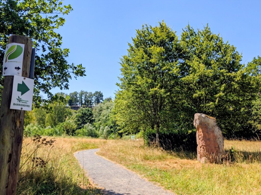 • Wildkräuterweg Irsental barrierefrei